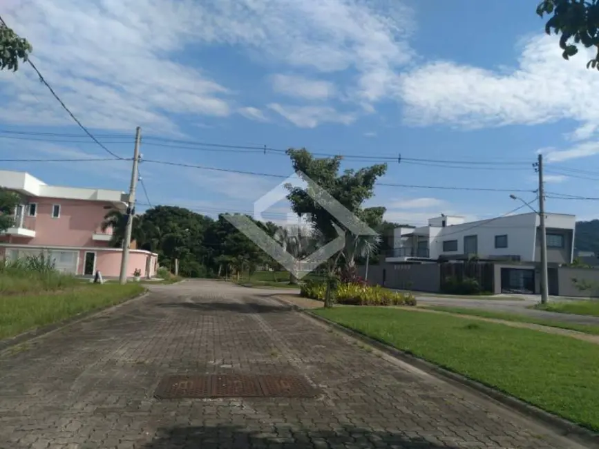 Foto 1 de Terreno / Lote à venda, 252m2 em Guaratiba, Rio De Janeiro - RJ