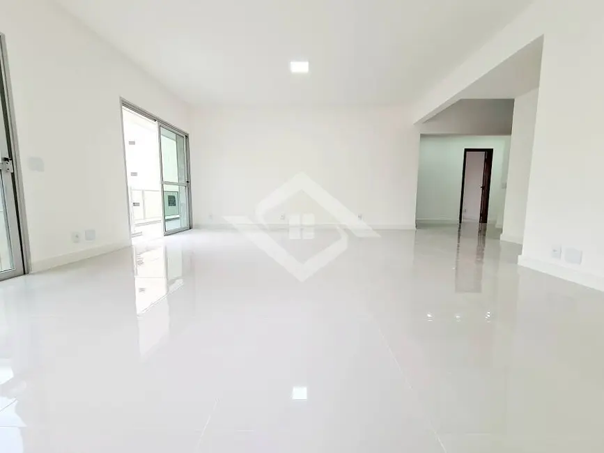 Foto 6 de Apartamento com 4 quartos à venda, 185m2 em Copacabana, Rio De Janeiro - RJ