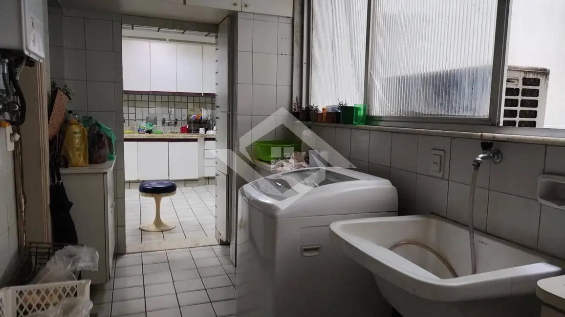 Foto 4 de Apartamento com 4 quartos à venda, 234m2 em Copacabana, Rio De Janeiro - RJ