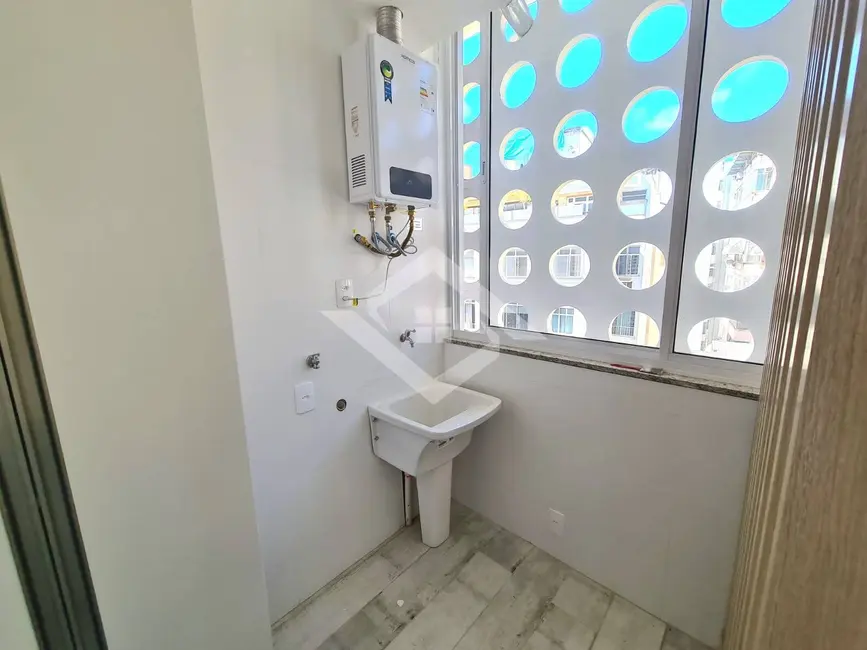 Foto 3 de Apartamento com 3 quartos à venda, 180m2 em Copacabana, Rio De Janeiro - RJ