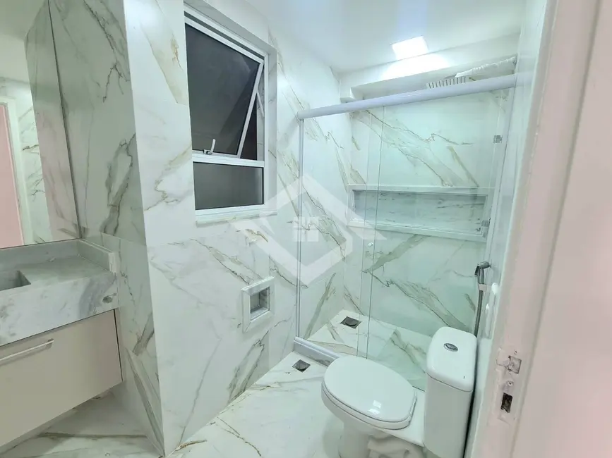 Foto 4 de Apartamento com 3 quartos à venda, 180m2 em Copacabana, Rio De Janeiro - RJ