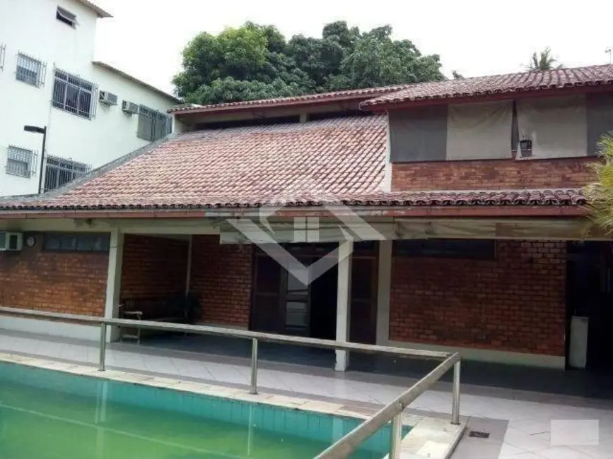 Foto 1 de Sala Comercial à venda, 750m2 em Campo Grande, Rio De Janeiro - RJ