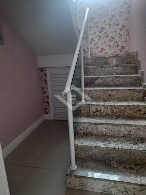 Casa de Condomínio com 4 quartos à venda, 260m2 em Campo Grande, Rio De Janeiro - RJ - imagem 9 Foto 9 de Casa de Condomínio com 4 quartos à venda, 260m2 em Campo Grande, Rio De Janeiro - RJ