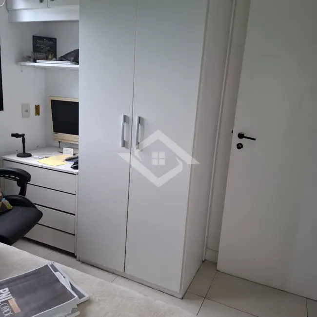 Foto 8 de Apartamento com 3 quartos à venda, 69m2 em Rio De Janeiro - RJ