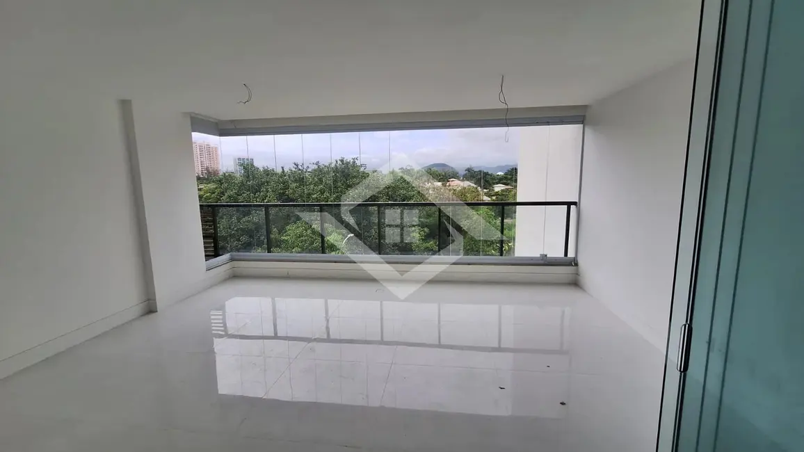 Foto 3 de Apartamento com 4 quartos à venda, 147m2 em Barra da Tijuca, Rio De Janeiro - RJ