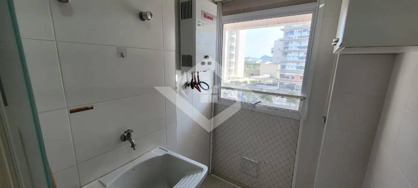 Foto 3 de Apartamento com 2 quartos à venda, 63m2 em Barra da Tijuca, Rio De Janeiro - RJ
