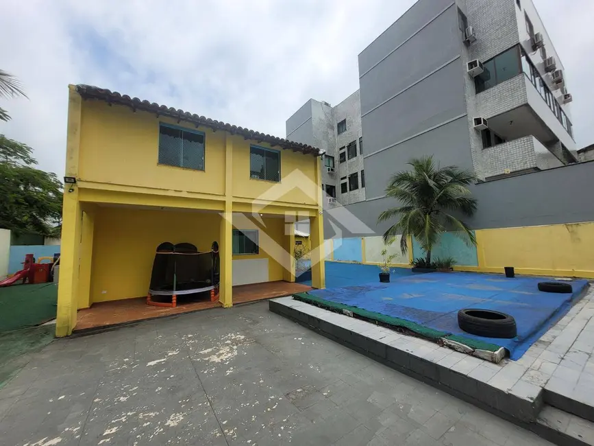 Foto 1 de Casa com 10 quartos para alugar, 400m2 em Recreio dos Bandeirantes, Rio De Janeiro - RJ
