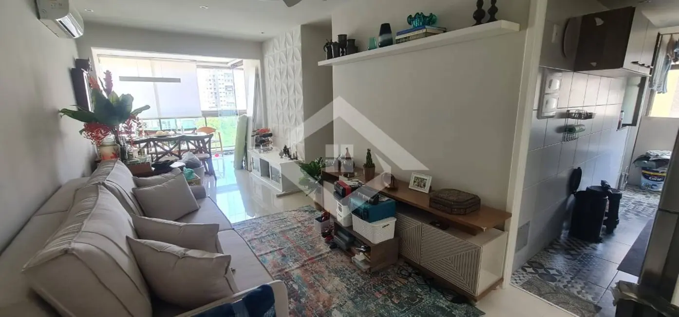 Apartamento com 3 quartos à venda, 72m2 em Barra da Tijuca, Rio De Janeiro - RJ - imagem 1 Foto 1 de Apartamento com 3 quartos à venda, 72m2 em Barra da Tijuca, Rio De Janeiro - RJ