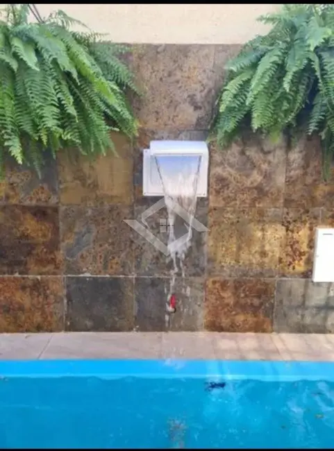Foto 2 de Casa com 4 quartos à venda, 170m2 em Freguesia (Jacarepaguá), Rio De Janeiro - RJ