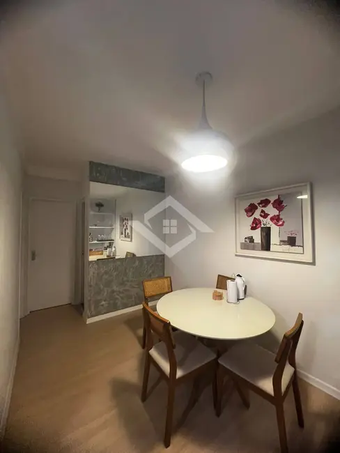 Foto 2 de Apartamento com 2 quartos à venda, 60m2 em Barra da Tijuca, Rio De Janeiro - RJ