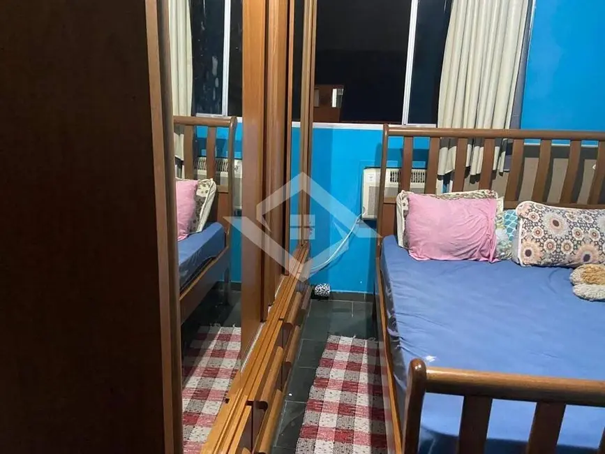 Foto 2 de Apartamento com 2 quartos à venda, 45m2 em Inhoaíba, Rio De Janeiro - RJ