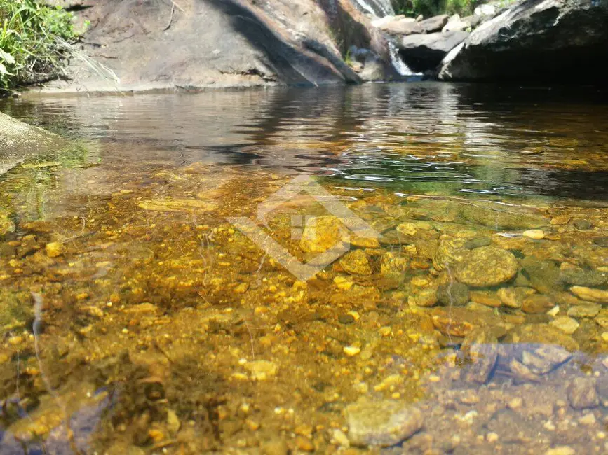 Chácara com 3 quartos à venda, 116m2 em Centro, Rio Claro - RJ - imagem 8 Foto 8 de Chácara com 3 quartos à venda, 116m2 em Centro, Rio Claro - RJ