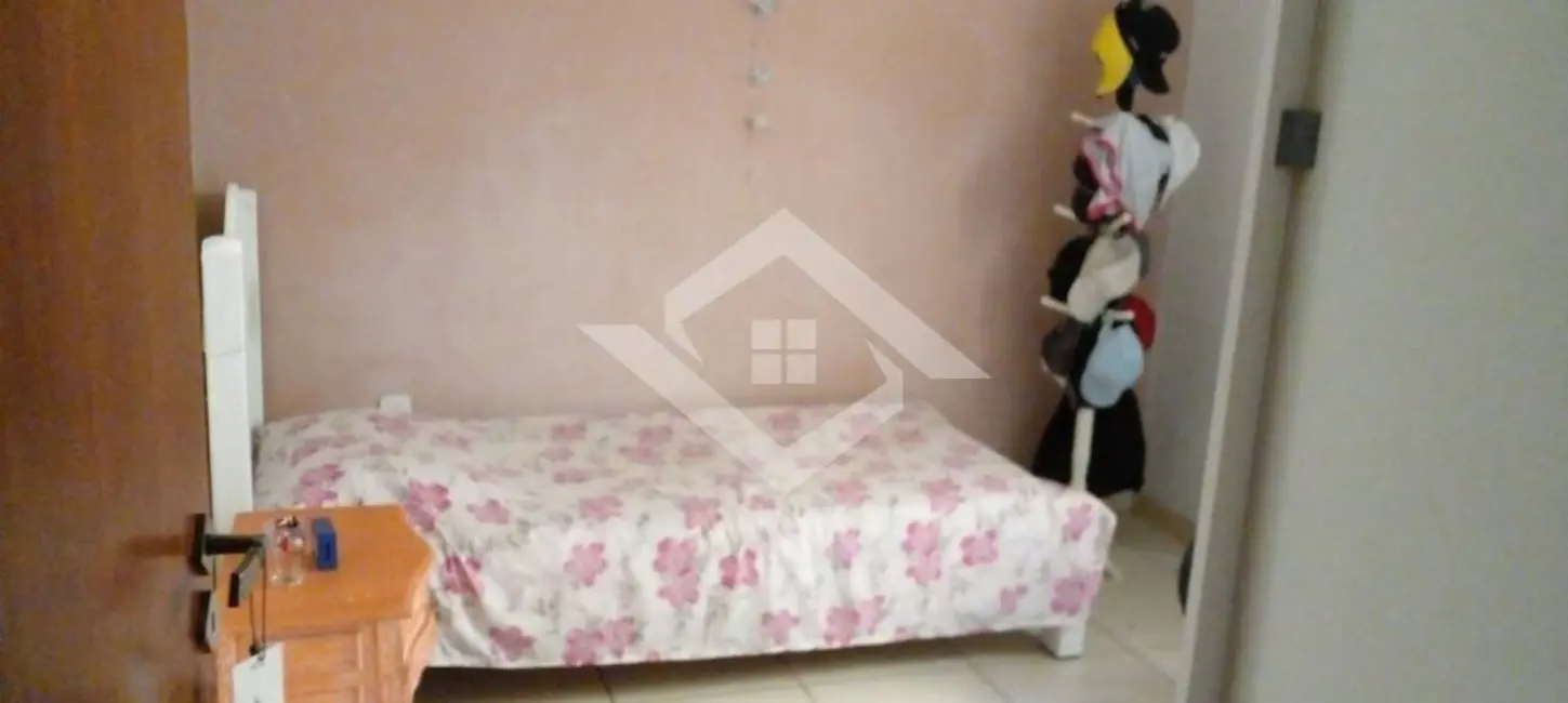 Foto 8 de Casa com 8 quartos à venda, 380m2 em Campo Grande, Rio De Janeiro - RJ