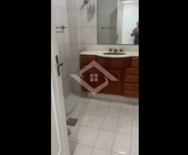 Apartamento com 3 quartos à venda, 112m2 em Copacabana, Rio De Janeiro - RJ - imagem 9 Foto 9 de Apartamento com 3 quartos à venda, 112m2 em Copacabana, Rio De Janeiro - RJ