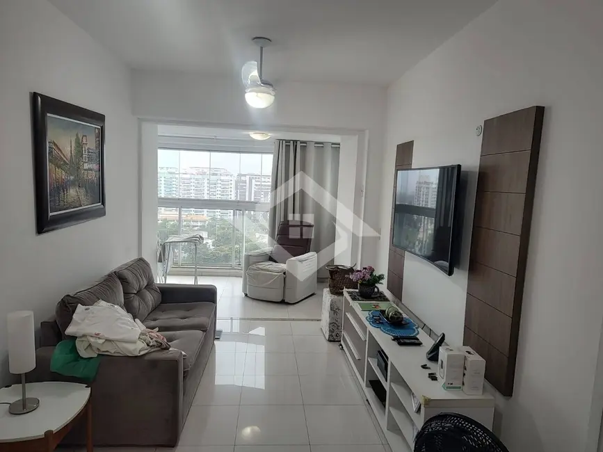 Foto 3 de Apartamento com 2 quartos à venda, 67m2 em Barra da Tijuca, Rio De Janeiro - RJ