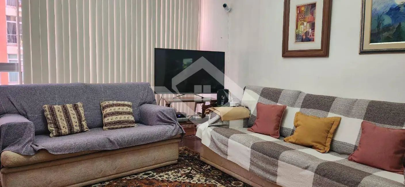 Apartamento com 4 quartos à venda, 298m2 em Copacabana, Rio De Janeiro - RJ - imagem 8 Foto 8 de Apartamento com 4 quartos à venda, 298m2 em Copacabana, Rio De Janeiro - RJ