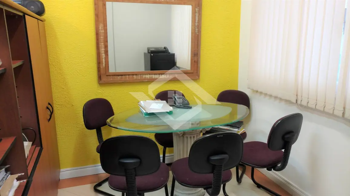Sala Comercial para alugar, 37m2 em Centro, Rio De Janeiro - RJ - imagem 3 Foto 3 de Sala Comercial para alugar, 37m2 em Centro, Rio De Janeiro - RJ