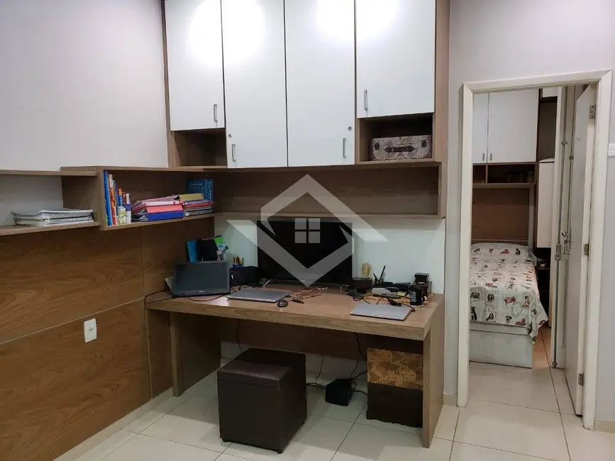 Apartamento com 2 quartos à venda, 55m2 em Botafogo, Rio De Janeiro - RJ - imagem 5 Foto 5 de Apartamento com 2 quartos à venda, 55m2 em Botafogo, Rio De Janeiro - RJ