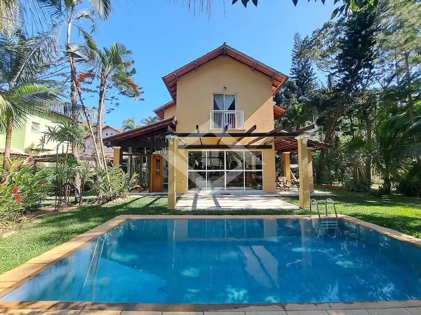 Foto 1 de Casa com 4 quartos à venda, 300m2 em Vargem Grande, Rio De Janeiro - RJ