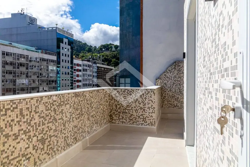 Foto 2 de Apartamento com 3 quartos à venda, 135m2 em Copacabana, Rio De Janeiro - RJ