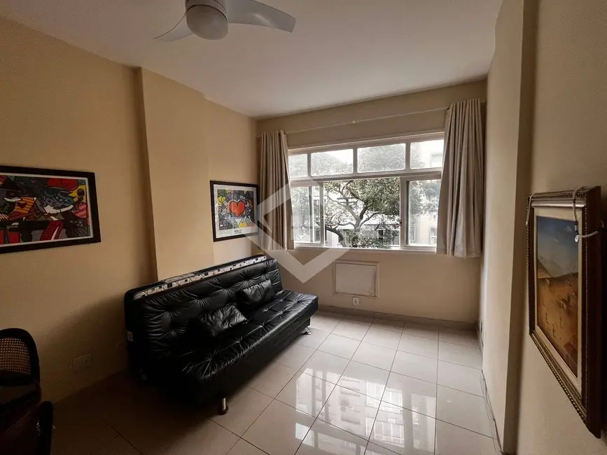 Foto 4 de Apartamento com 1 quarto à venda, 50m2 em Copacabana, Rio De Janeiro - RJ