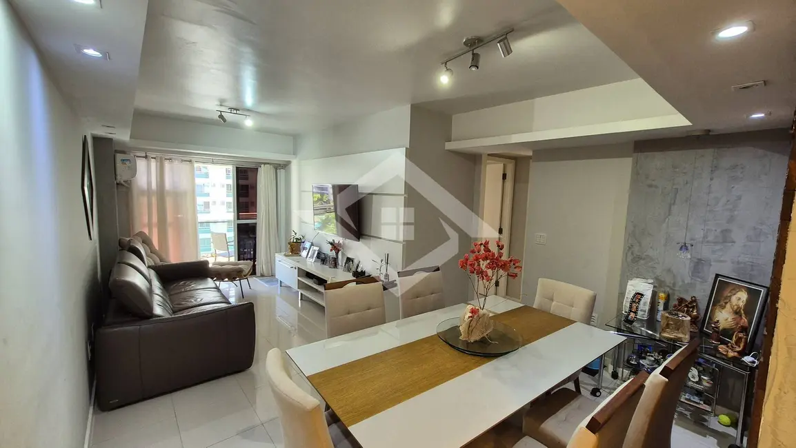 Foto 1 de Apartamento com 3 quartos para alugar, 92m2 em Rio De Janeiro - RJ