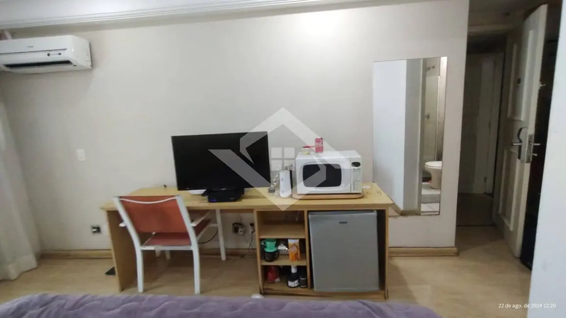Foto 4 de Apartamento com 2 quartos à venda, 65m2 em Barra da Tijuca, Rio De Janeiro - RJ