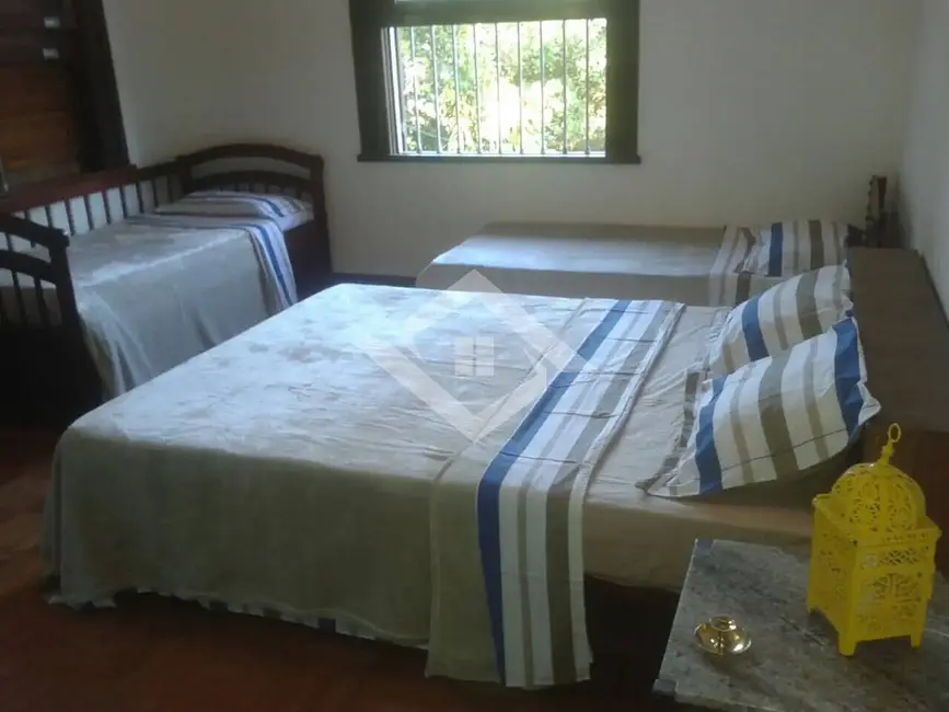 Foto 9 de Sítio / Rancho com 6 quartos à venda, 300m2 em Quarteirão Ingelheim, Petropolis - RJ