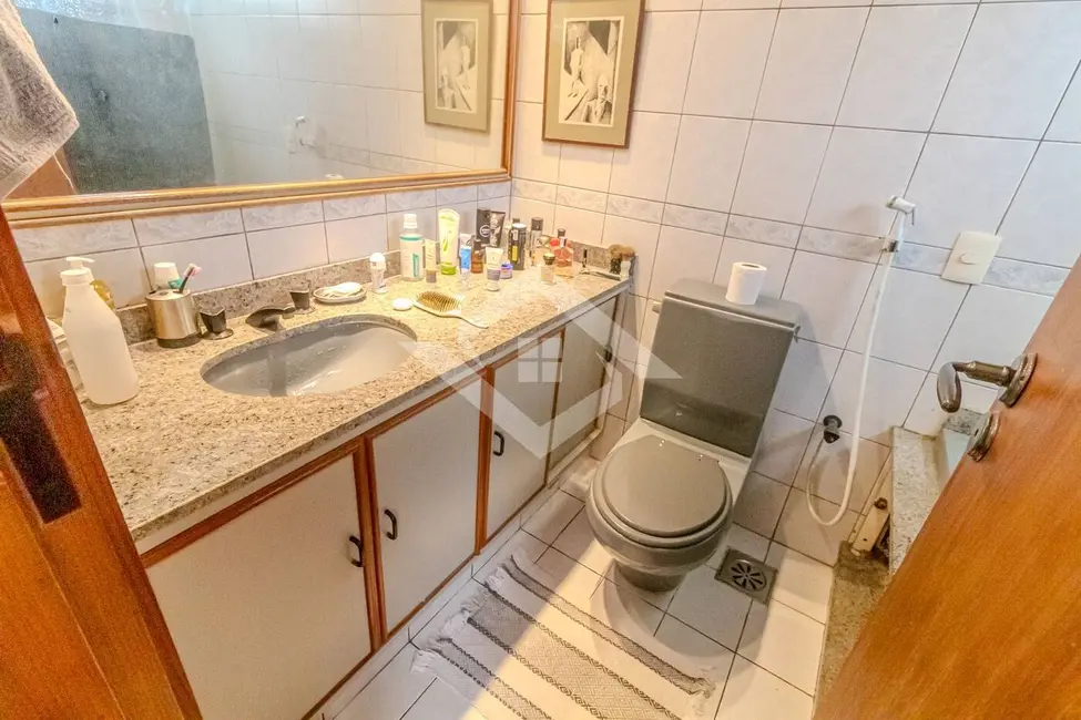 Apartamento com 3 quartos à venda, 137m2 em Botafogo, Rio De Janeiro - RJ - imagem 9 Foto 9 de Apartamento com 3 quartos à venda, 137m2 em Botafogo, Rio De Janeiro - RJ