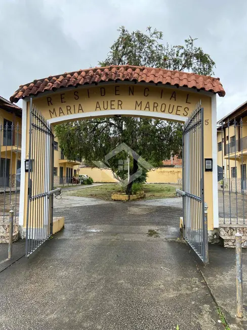 Foto 2 de Casa com 2 quartos para alugar, 65m2 em Campo Grande, Rio De Janeiro - RJ