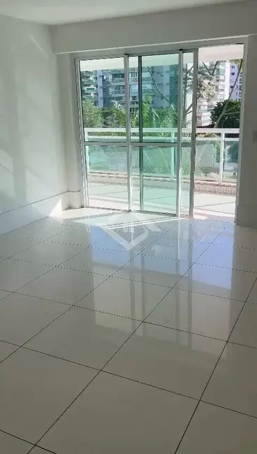 Foto 2 de Apartamento com 2 quartos à venda, 107m2 em Barra da Tijuca, Rio De Janeiro - RJ