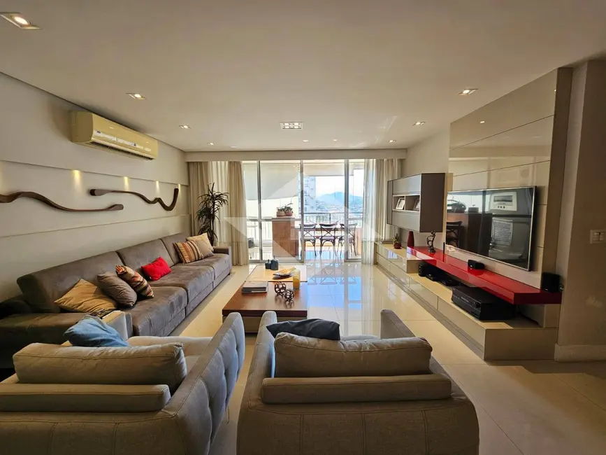 Foto 4 de Apartamento com 4 quartos à venda, 166m2 em Rio De Janeiro - RJ