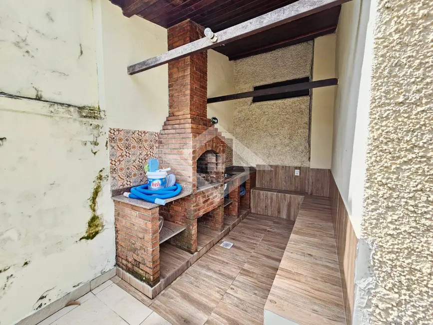 Casa com 4 quartos à venda, 300m2 em Barra da Tijuca, Rio De Janeiro - RJ - imagem 4 Foto 4 de Casa com 4 quartos à venda, 300m2 em Barra da Tijuca, Rio De Janeiro - RJ