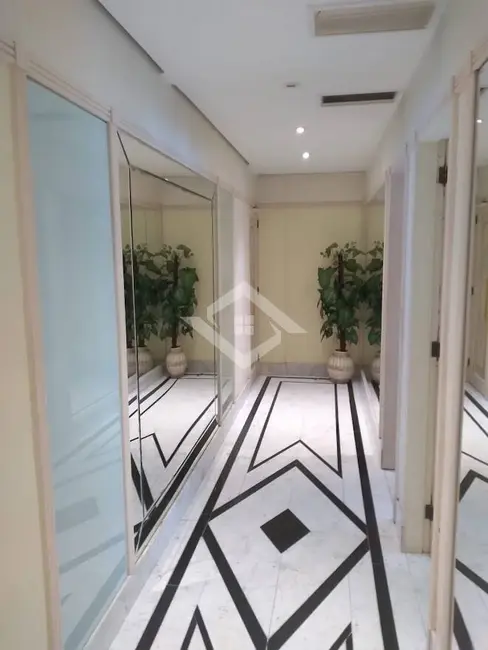 Sala Comercial à venda, 40m2 em Barra da Tijuca, Rio De Janeiro - RJ - imagem 4 Foto 4 de Sala Comercial à venda, 40m2 em Barra da Tijuca, Rio De Janeiro - RJ