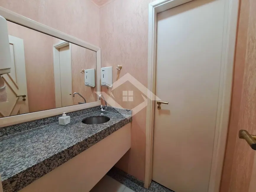 Sala Comercial à venda, 40m2 em Barra da Tijuca, Rio De Janeiro - RJ - imagem 7 Foto 7 de Sala Comercial à venda, 40m2 em Barra da Tijuca, Rio De Janeiro - RJ