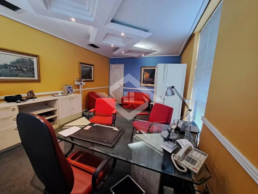 Sala Comercial à venda, 40m2 em Barra da Tijuca, Rio De Janeiro - RJ - imagem 8 Foto 8 de Sala Comercial à venda, 40m2 em Barra da Tijuca, Rio De Janeiro - RJ