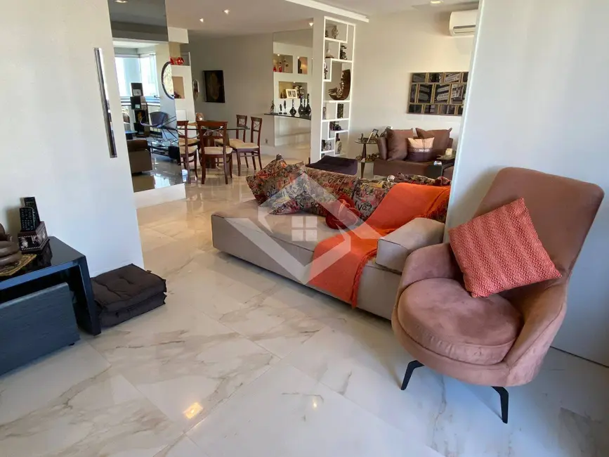 Apartamento com 2 quartos à venda, 109m2 em Barra da Tijuca, Rio De Janeiro - RJ - imagem 9 Foto 9 de Apartamento com 2 quartos à venda, 109m2 em Barra da Tijuca, Rio De Janeiro - RJ