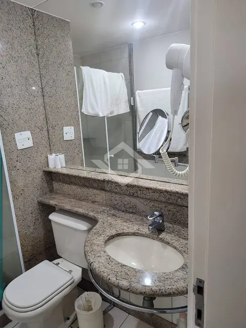 Foto 9 de Apartamento com 2 quartos à venda, 65m2 em Barra da Tijuca, Rio De Janeiro - RJ