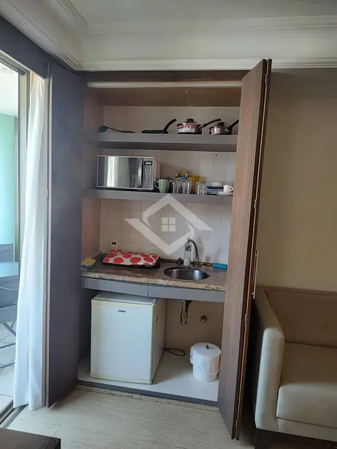 Apartamento com 1 quarto para alugar, 35m2 em Barra da Tijuca, Rio De Janeiro - RJ - imagem 3 Foto 3 de Apartamento com 1 quarto para alugar, 35m2 em Barra da Tijuca, Rio De Janeiro - RJ