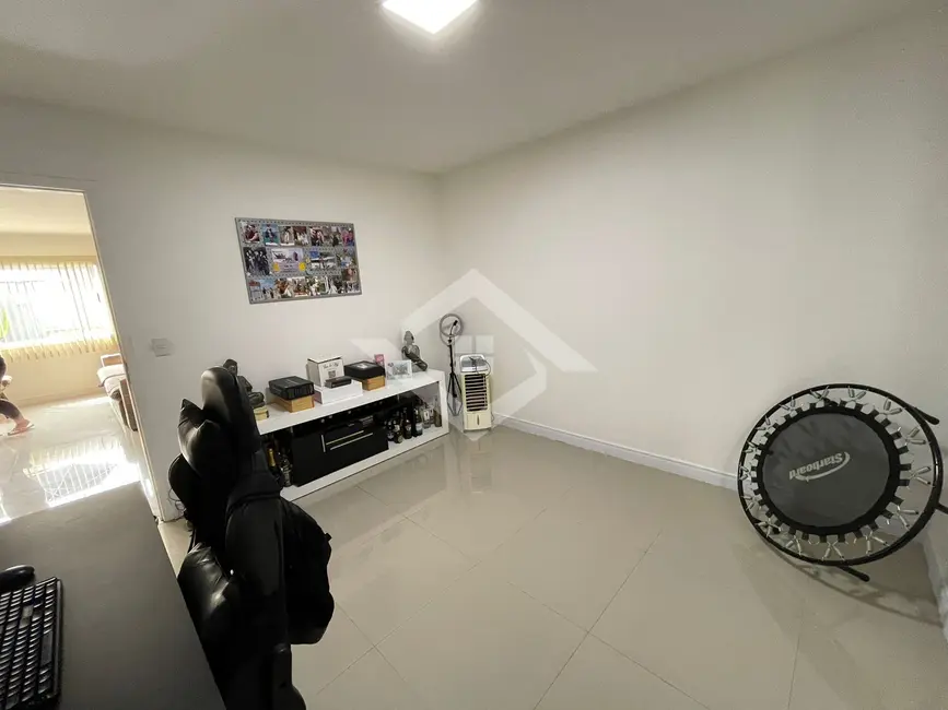 Foto 8 de Casa com 3 quartos à venda, 167m2 em Vargem Pequena, Rio De Janeiro - RJ