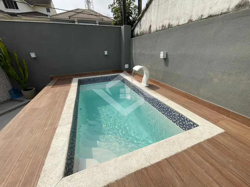 Foto 1 de Casa com 3 quartos à venda, 167m2 em Vargem Pequena, Rio De Janeiro - RJ