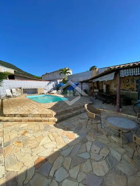 Foto 3 de Casa com 4 quartos à venda, 560m2 em Itaipu, Niteroi - RJ