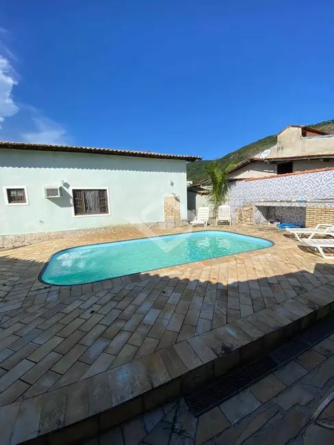 Foto 2 de Casa com 4 quartos à venda, 560m2 em Itaipu, Niteroi - RJ
