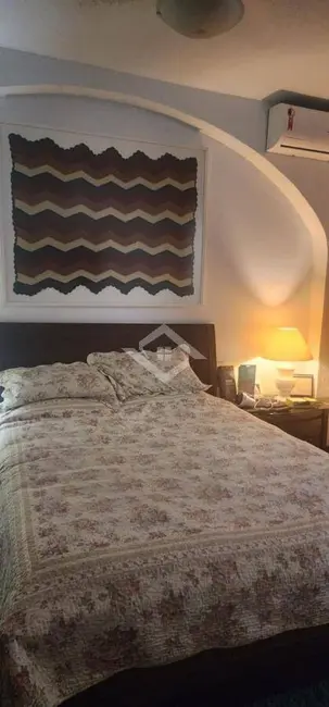 Foto 7 de Casa com 3 quartos à venda, 450m2 em Vila Progresso, Niteroi - RJ