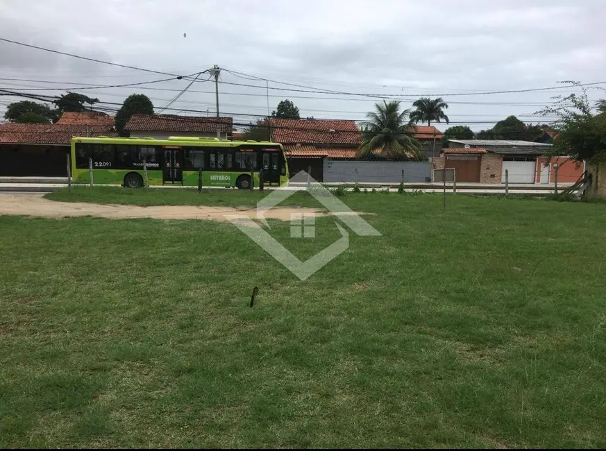 Foto 2 de Terreno / Lote à venda e para alugar, 900m2 em Piratininga, Niteroi - RJ