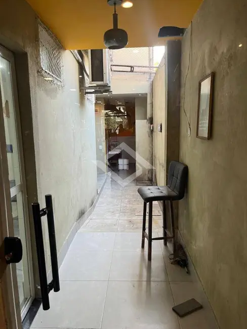 Loja à venda, 100m2 em Santa Rosa, Niteroi - RJ - imagem 3 Foto 3 de Loja à venda, 100m2 em Santa Rosa, Niteroi - RJ