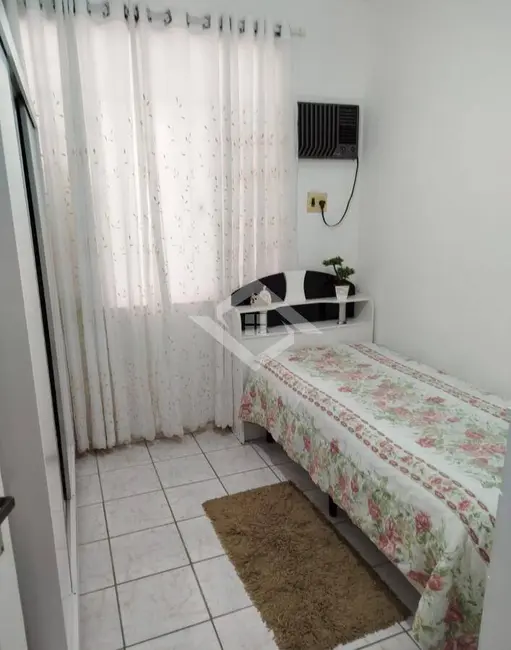Foto 9 de Casa com 2 quartos à venda, 60m2 em Engenhoca, Niteroi - RJ