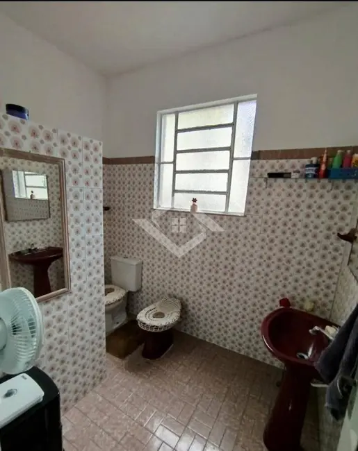 Foto 5 de Casa com 2 quartos à venda, 60m2 em Engenhoca, Niteroi - RJ