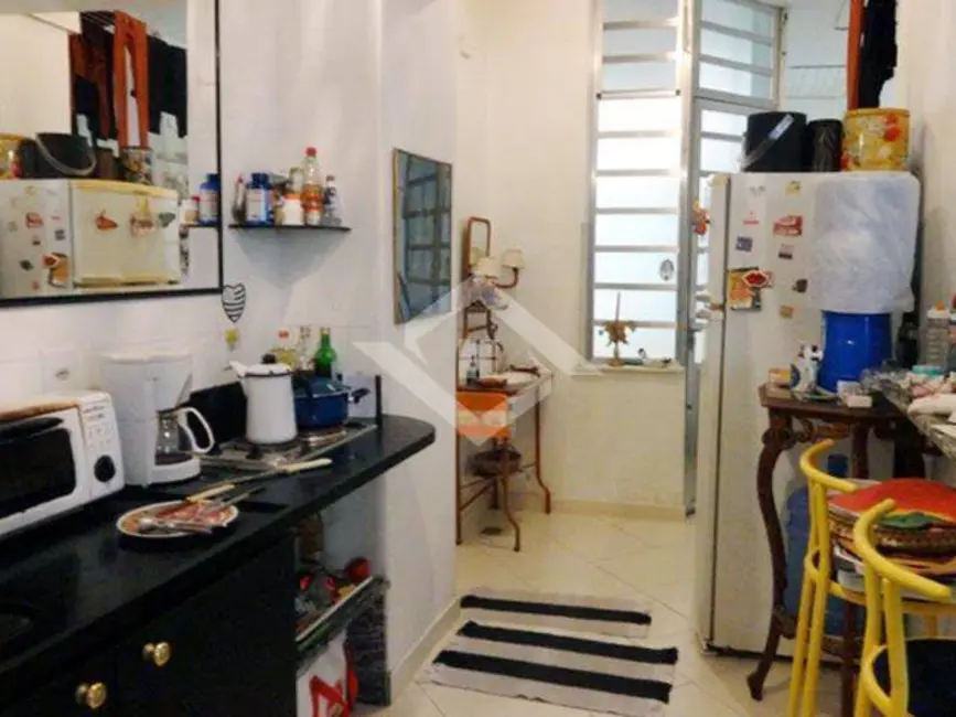 Apartamento com 2 quartos à venda, 80m2 em Copacabana, Rio De Janeiro - RJ - imagem 6 Foto 6 de Apartamento com 2 quartos à venda, 80m2 em Copacabana, Rio De Janeiro - RJ