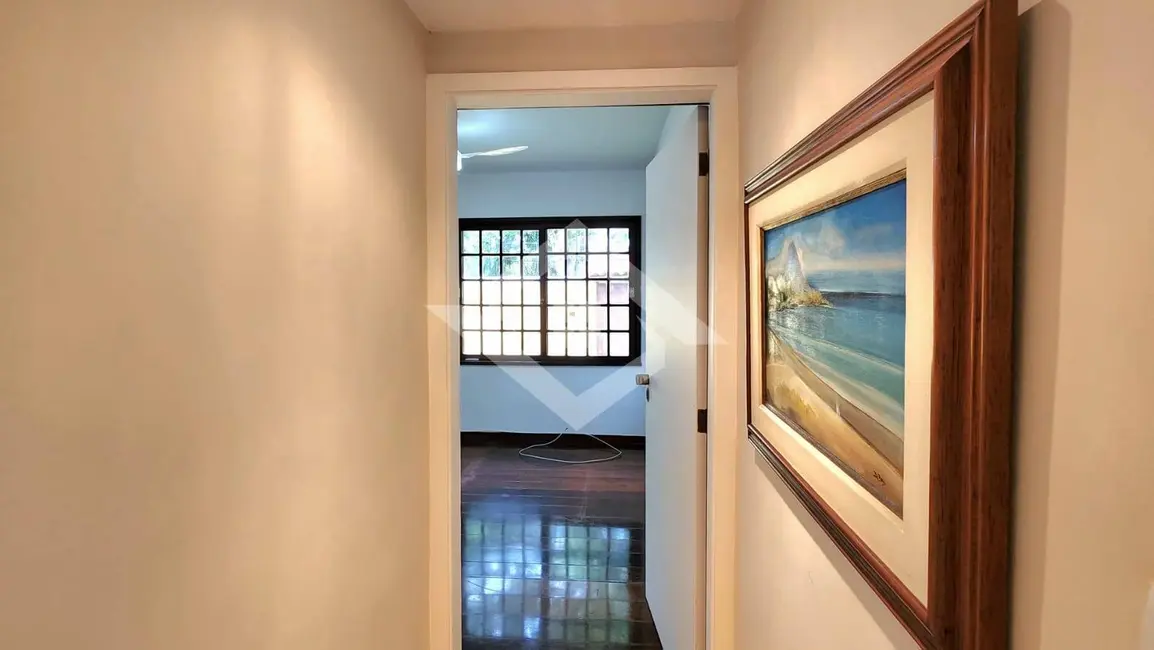 Casa com 4 quartos à venda, 340m2 em Barra da Tijuca, Rio De Janeiro - RJ - imagem 4 Foto 4 de Casa com 4 quartos à venda, 340m2 em Barra da Tijuca, Rio De Janeiro - RJ